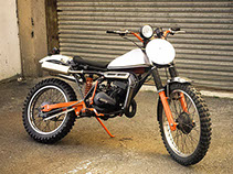 Suzuki TS 185 Scrambler Le Petit Merde two stroke smoke dirt bike off road custom bike